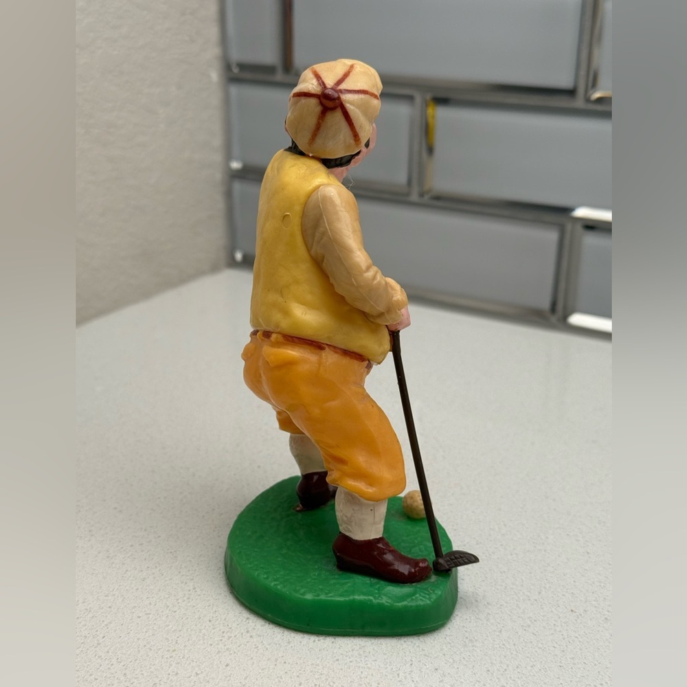 Vintage Golfer Cake Topper Figurine 1970s 1974 Plastic - Picture 6 of 11